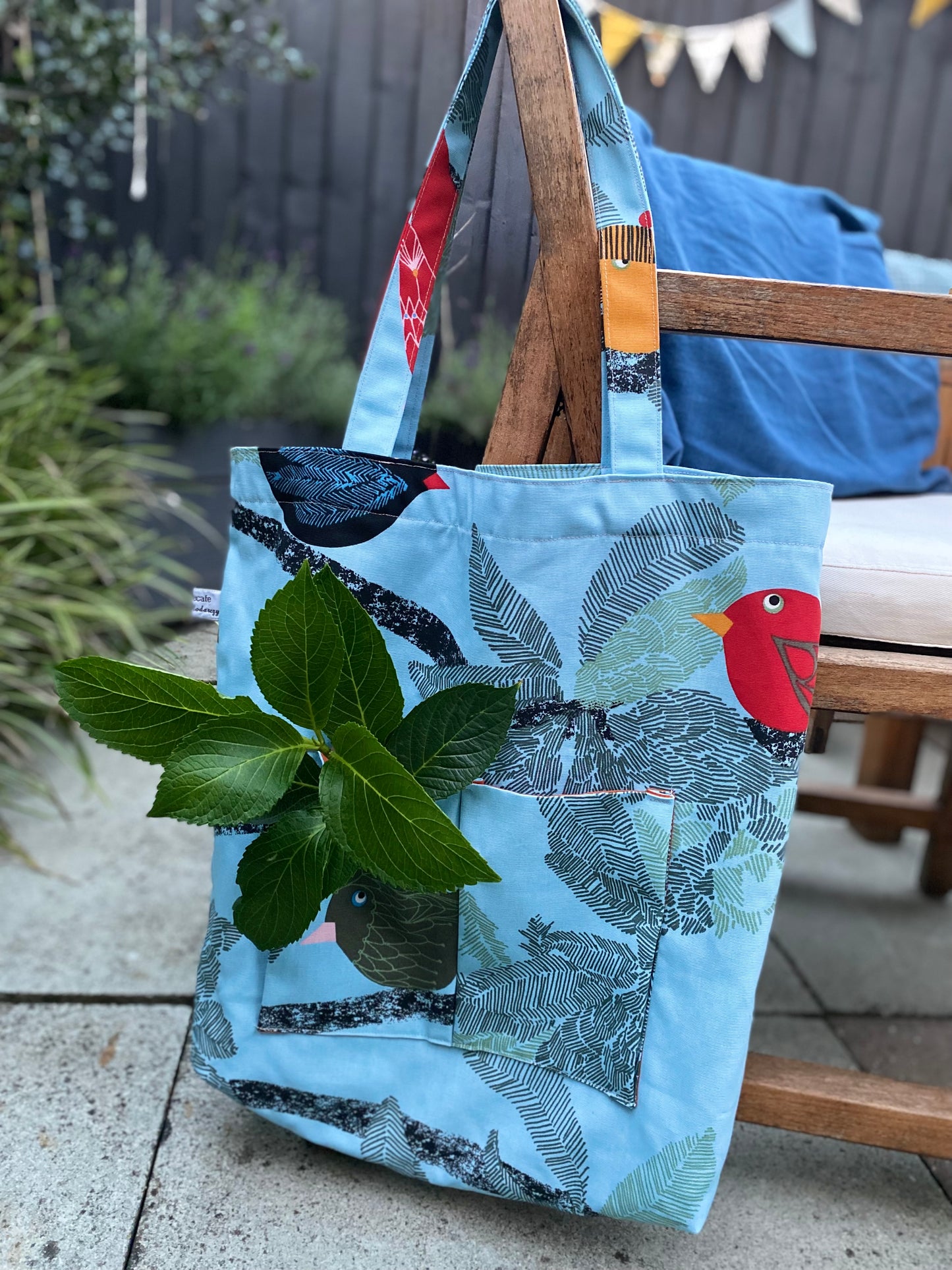 Handmade, reversible, very spacious canvas tote bag with 3 pockets “Birds”