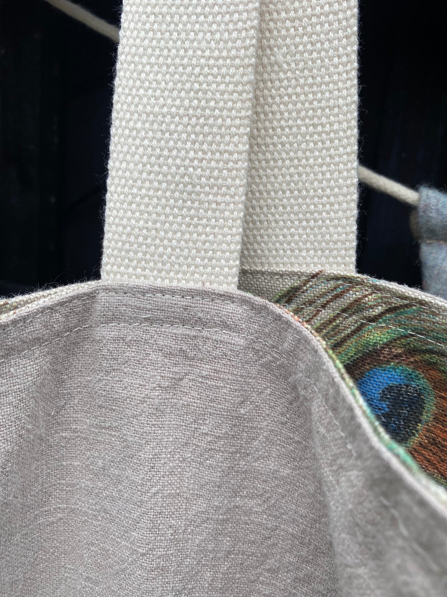 Handmade, reversible natural linen tote bag with 4 pockets "Peacock"