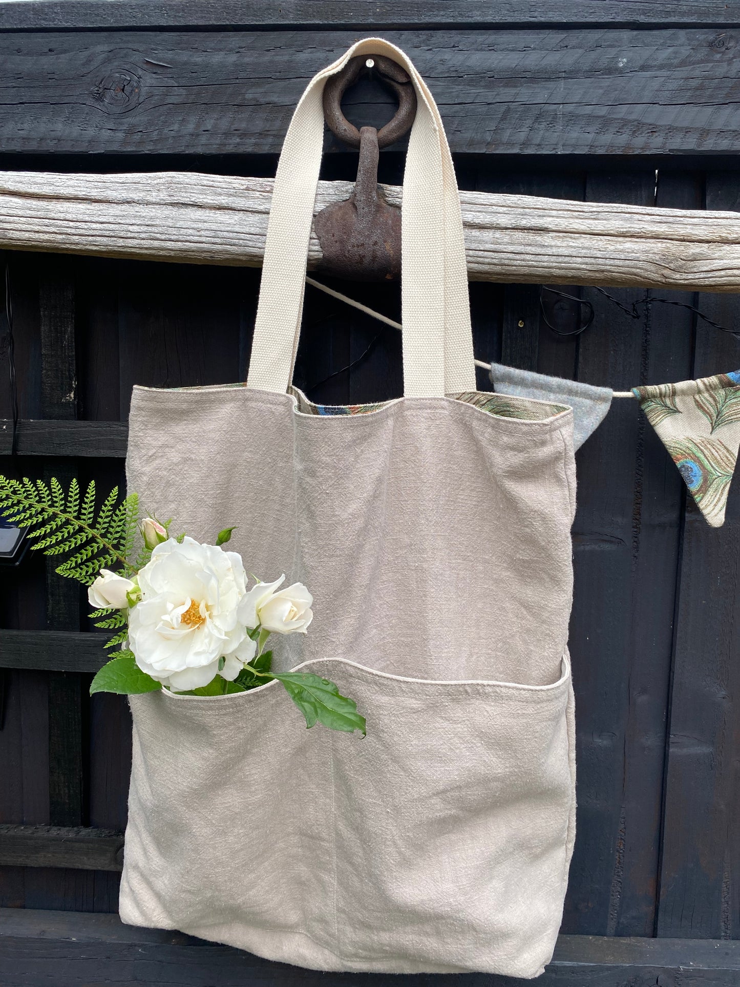 Handmade, reversible natural linen tote bag with 4 pockets "Peacock"